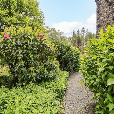 Вилла Danes Court Bowland Bridge Экстерьер фото